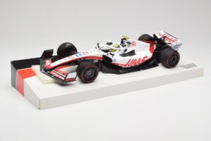 Haas VF-22 #47 M. Schumacher Bahrain GP 2022 Minichamps 1:18 147220147 Metalas - nuotrauka 2 iš 7