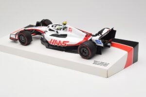 Haas VF-22 #47 M. Schumacher Bahrain GP 2022 Minichamps 1:18 147220147 Metalas - nuotrauka 5 iš 7
