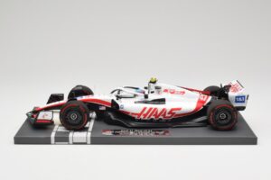Haas VF-22 #47 M. Schumacher British GP 2022 Minichamps 1:18 117221047 Derva