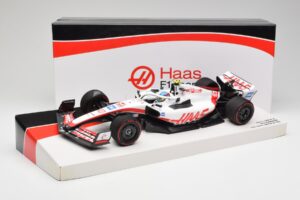 Haas VF-22 #47 M. Schumacher British GP Points 2022 Minichamps 1:18 147221047 Metalas - nuotrauka 6 iš 6