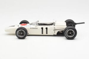 Honda RA272 #11 R. Ginther Mexican Grand Prix 1965 AUTOart 1:18 86597 Metalas - nuotrauka 4 iš 8
