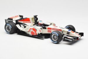 Honda Racing Team RA106 #12 J. Button F1 2006 Minichamps 1:18 100060012 Metalas - nuotrauka 4 iš 6