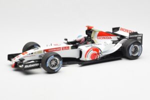 Honda RA106 Honda Racing Team R. Barrichello F1 Showcar 2006 Minichamps 1:18 08MF1-06B-CRB18 Metalas