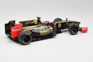 Lotus Renault GP R31 #10 B. Senna F1 2011 Minichamps 1:18 150110079-C1 Metalas - nuotrauka 2 iš 7