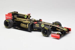 Lotus Renault GP R31 #10 B. Senna F1 2011 Minichamps 1:18 150110079-C1 Metalas - nuotrauka 4 iš 7