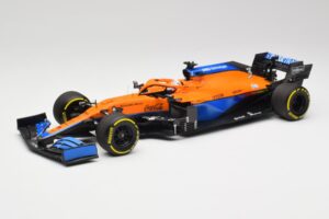 McLaren MCL35M #3 D. Ricciardo Bahrain GP 2021 Minichamps 1:18 530211803 Metalas