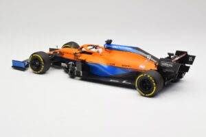 McLaren MCL35M #3 D. Ricciardo Bahrain GP 2021 Minichamps 1:18 530211803 Metalas - nuotrauka 5 iš 7