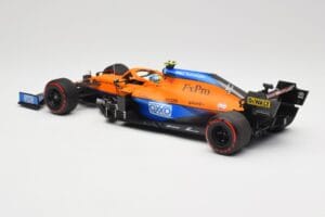 McLaren MCL35M #4 L. Norris Pole Position Russian GP 2021 Minichamps 1:18 530213404 Metalas - nuotrauka 5 iš 7