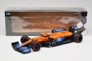 McLaren MCL35M #4 L. Norris Pole Position Russian GP 2021 Minichamps 1:18 530213404 Metalas - nuotrauka 7 iš 7