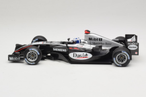 McLaren MP4/19 Mercedes D. Coulthard F1 2004 Minichamps 1:18 530041805 Metalas - nuotrauka 3 iš 7