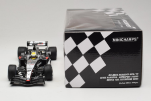 McLaren MP4/19 Mercedes L. Hamilton Autosport Young Driver Test Silverstone 2004 Minichamps 1:18 530044418 Metalas - nuotrauka 6 iš 7