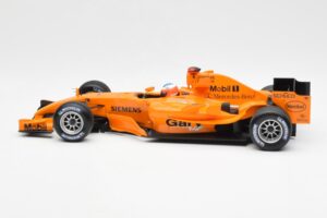 McLaren MP4-20 Mercedes G. Paffett Interim Test Car 2006 Minichamps 1:18 530061895 Metalas - nuotrauka 3 iš 6
