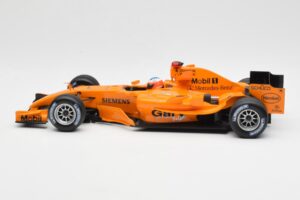 McLaren Mercedes MP4-20 G. Paffett F1 Test Car 2006 Minichamps 1:18 B66962342 Metalas - nuotrauka 3 iš 6