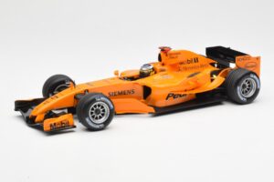 McLaren MP4-20 Mercedes P. de la Rosa Interim Test Car 2006 Minichamps 1:18 530061894 Metalas
