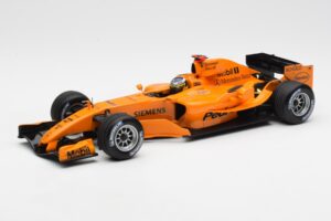 McLaren Mercedes MP4-20 P. de la Rosa F1 Test Car 2005 Minichamps 1:18 B66962343 Metalas