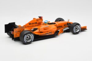 McLaren Mercedes MP4-20 P. de la Rosa F1 Test Car 2006 Minichamps 1:18 PEDRO001 Metalas - nuotrauka 2 iš 6