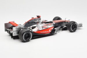 McLaren MP4-21 Mercedes #4 J-P. Montoya Showcar 2006 Minichamps 1:18 MONTOYA002 Metalas - nuotrauka 2 iš 6