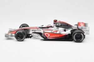 McLaren MP4-21 Mercedes #4 J-P. Montoya Showcar 2006 Minichamps 1:18 MONTOYA002 Metalas - nuotrauka 3 iš 6