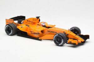 McLaren MP4-21 Mercedes #3 K. Raikkonen Interim Livery 2006 Minichamps 1:18 530061873 Metalas - nuotrauka 4 iš 6