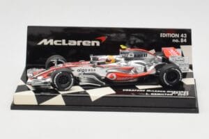 McLaren Mercedes MP4-22 #2 L. Hamilton Race Car 2007 Minichamps 1:43 530074302 Metalas