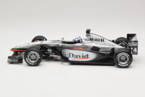 McLaren MP4-16 Mercedes #3 D. Coulthard F1 2001 Hot Wheels 1:18 50199 Metalas - nuotrauka 3 iš 6