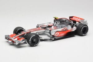 McLaren MP4-22 #2 L. Hamilton Canadian GP Winner 2007 Minichamps 1:18 530071822 Metalas