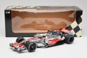 McLaren MP4-22 #2 L. Hamilton Canadian GP Winner 2007 Minichamps 1:18 530071822 Metalas - nuotrauka 6 iš 6