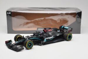 Mercedes AMG W11 Petronas #44 L. Hamilton Styrian GP Winner 2020 Minichamps 1:18 110200244 Derva - nuotrauka 7 iš 7
