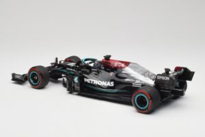Mercedes AMG W12 Petronas #44 L. Hamilton Spanish GP 100th Pole 2021 Minichamps 1:18 110210444 Derva - nuotrauka 5 iš 7