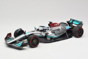 Mercedes AMG W13 E Performance Petronas #63 G. Russell Brazilian GP 1st Win 2022 Minichamps 1:18 110222163 Derva