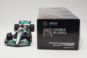 Mercedes AMG W13 E Performance Petronas #63 G. Russell Brazilian GP 1st Win 2022 Minichamps 1:18 110222163 Derva - nuotrauka 6 iš 7