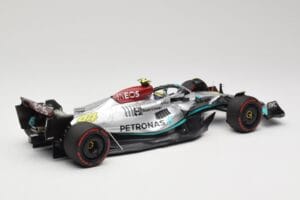 Mercedes AMG W13 E Performance Petronas #44 L. Hamilton Brazilian GP 2022 Minichamps 1:18 110222144 Derva - nuotrauka 2 iš 7