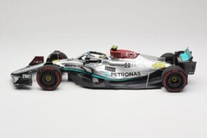 Mercedes AMG W13 E Performance Petronas #44 L. Hamilton Brazilian GP 2022 Minichamps 1:18 110222144 Derva - nuotrauka 3 iš 7