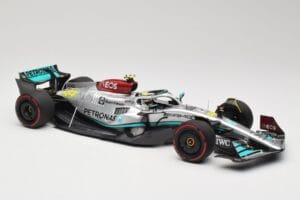 Mercedes AMG W13 E Performance Petronas #44 L. Hamilton Brazilian GP 2022 Minichamps 1:18 110222144 Derva - nuotrauka 4 iš 7