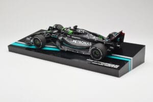 Mercedes AMG W14 E Performance Petronas #63 G. Russell Bahrain GP 2023 Minichamps 1:18 113230163 Derva - nuotrauka 5 iš 7