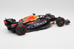 Oracle Red Bull Racing RB18 #1 M. Verstappen Winner Belgian GP 2022 Minichamps 1:18 110221401 Metalas - nuotrauka 2 iš 7