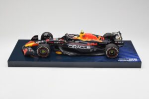 Red Bull Racing RB19 #11 S. Perez Winner Saudi Arabian GP 2023 Minichamps 1:18 113230111 Metalas