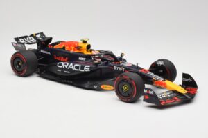 Red Bull Racing RB20 #11 S. Perez Bahrain GP 2024 Minichamps 1:18 110240111 Metalas - nuotrauka 4 iš 7