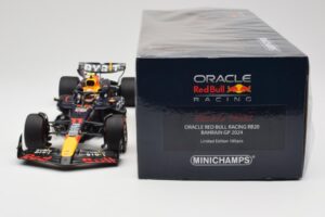 Red Bull Racing RB20 #11 S. Perez Bahrain GP 2024 Minichamps 1:18 110240111 Metalas - nuotrauka 6 iš 7