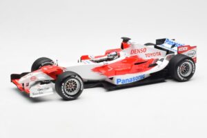 Toyota TF106 Panasonic Toyota Racing J. Trulli F1 Presentation 2006 Minichamps 1:18 AM59554H Metalas