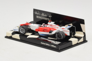 Toyota TF108 #9 J. Trulli Panasonic Toyota Racing Showcar F1 2008 Minichamps 1:43 400080081 Metalas - nuotrauka 3 iš 5
