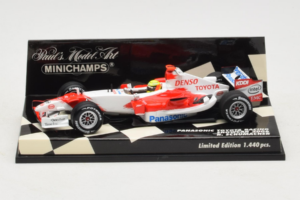 Toyota TF106 Panasonic #11 R. Schumacher Panasonic Toyota Racing Showcar 2006 Minichamps 1:43 400060077 Metalas
