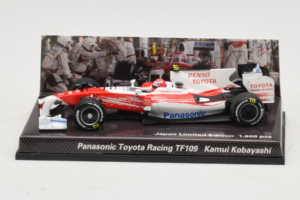Panasonic Toyota Racing TF109 K. Kobayashi F1 2009 Minichamps 1:43 413090210 Metalas