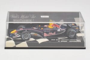 Red Bull RB1 Cosworth S. Speed Test Car 2005 Minichamps 1:43 400050137 Metalas - nuotrauka 5 iš 5