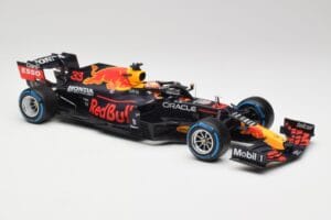 Red Bull Racing Honda RB16B #33 M. Verstappen Turkish GP 2nd Place 2021 Minichamps 1:18 110211633 Metalas - nuotrauka 4 iš 7