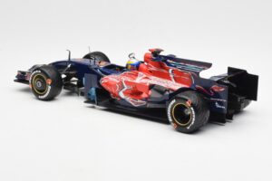 Red Bull Racing RB6 #6 M. Webber F1 Showcar 2010 Minichamps 1:18 150100076 Metalas - nuotrauka 5 iš 6