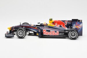 Red Bull RB6 #7 M. Webber Red Bull Racing Showcar 2010 Minichamps 1:18 150100076-R1 Metalas - nuotrauka 3 iš 6