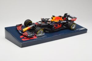 Red Bull Racing Honda RB16B #33 M. Verstappen Emilia Romagna GP 2021 Case Edition Minichamps 1:18 113210133 Derva - nuotrauka 2 iš 7