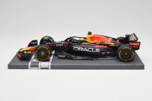 Oracle Red Bull Racing RB18 #33 M. Verstappen Mexican GP 2022 Minichamps 1:18 113222001 Derva