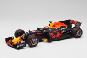 Red Bull Racing RB13 Tag Heuer #33 M. Verstappen Australian GP 2017 Minichamps 1:18 110170033 Derva